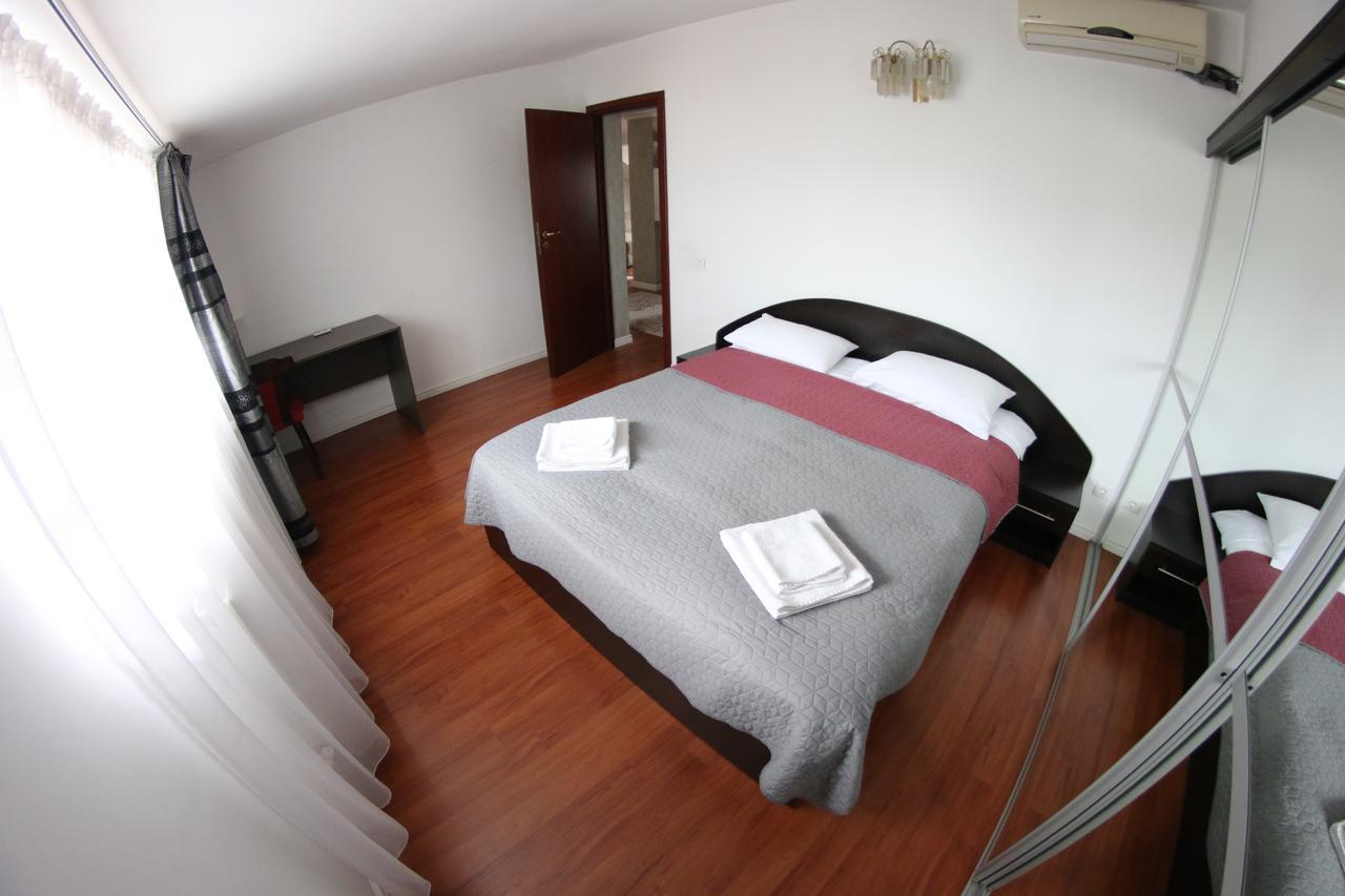 Casa Bucovineana Hotel Suceava Eksteriør billede
